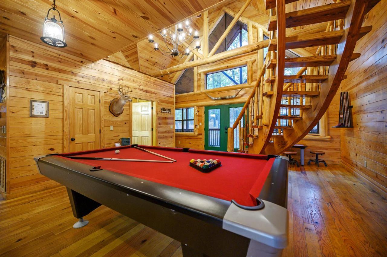 The Eastwood Spacious Retreat With 4 King En-Suites - Hot Tub - Pet-Friendly - Cozy Fire Pit - Prime Location - Multi-Family Броукън Боу Екстериор снимка